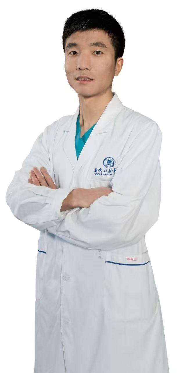 华坤 医师